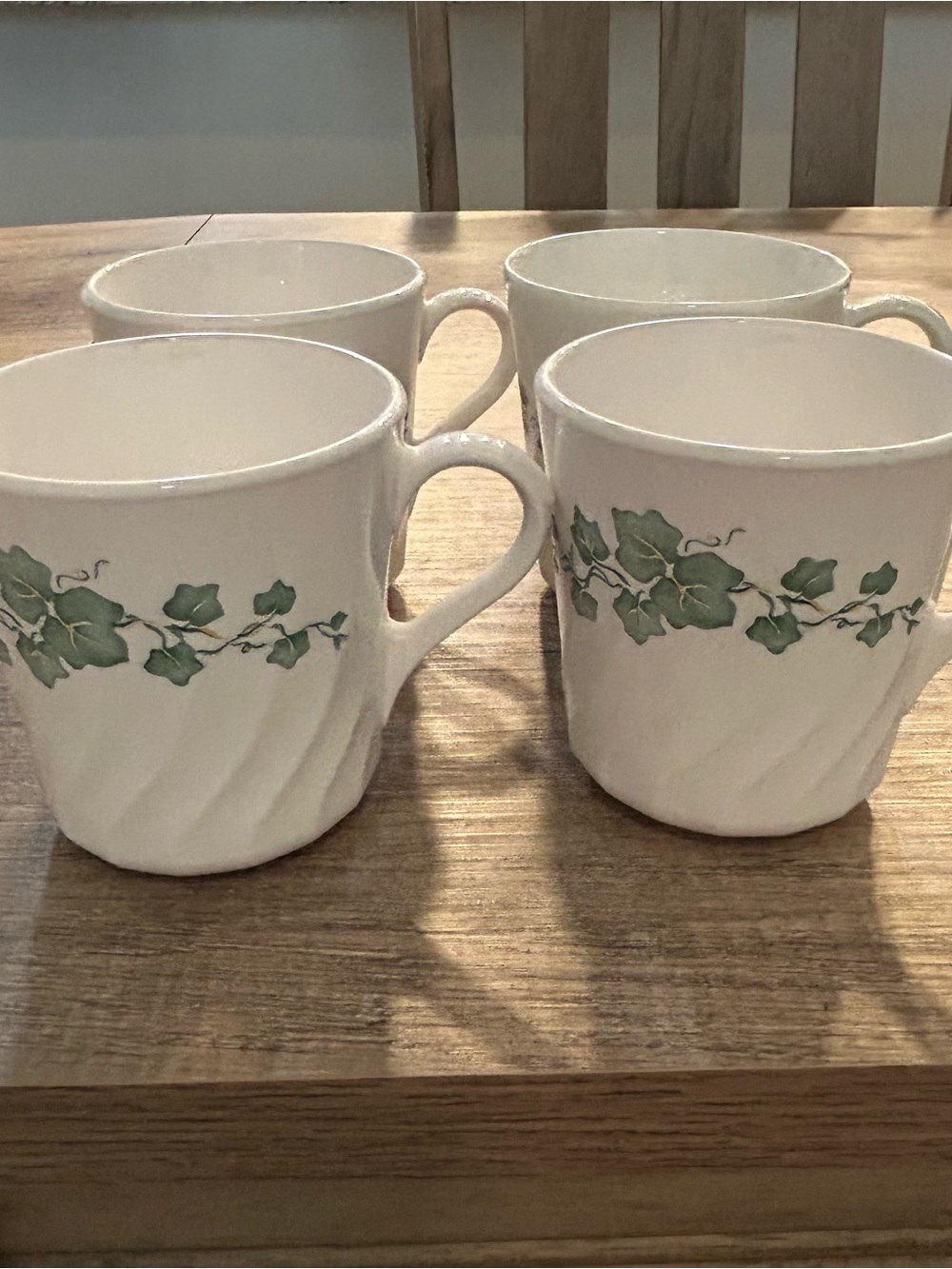 Set of 4 Corelle Calloway Green Ivy Mugs